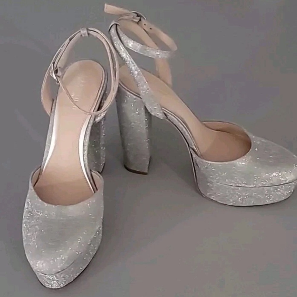 Born on Fifth x Antonio Melani Liv Metallic Glitter Closed Toe Platform Pumps 7M